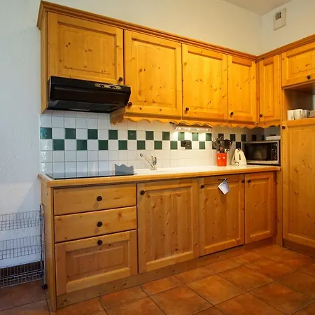 Appartement Les Alpes 1 *