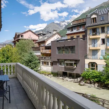 Appartement Les Alpes 1 *